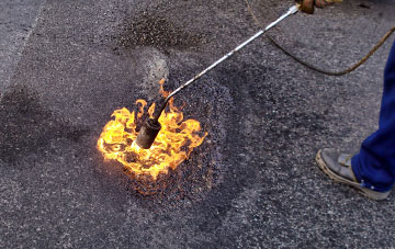 Snelston flat roofing repairs